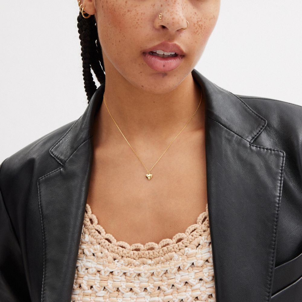 Coach 14 K Gold Heart Pendant Necklace Gold | COH866120
