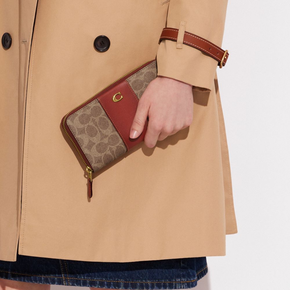 Coach Accordion Zip Wallet In Colorblock Signature Canvas Canvas/Brass/Tan/Rust | COH865518