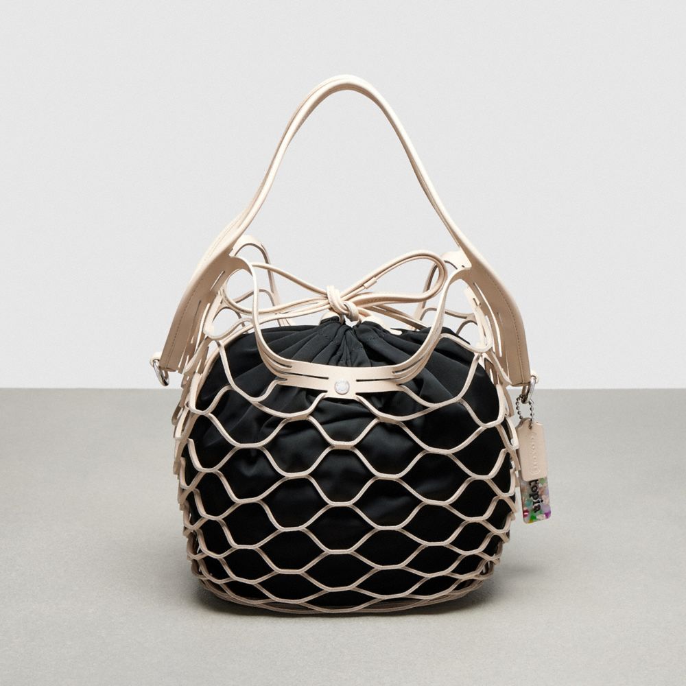 Coach Basket Bag In Regenerative Leather Black/Chalk | COH865124