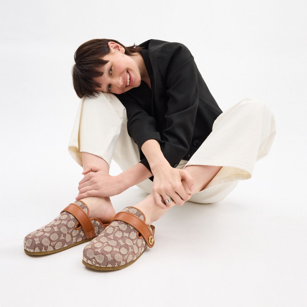 Coach Blake Clog In Signature Textile Jacquard Cocoa/Burnished Amber | COH865807