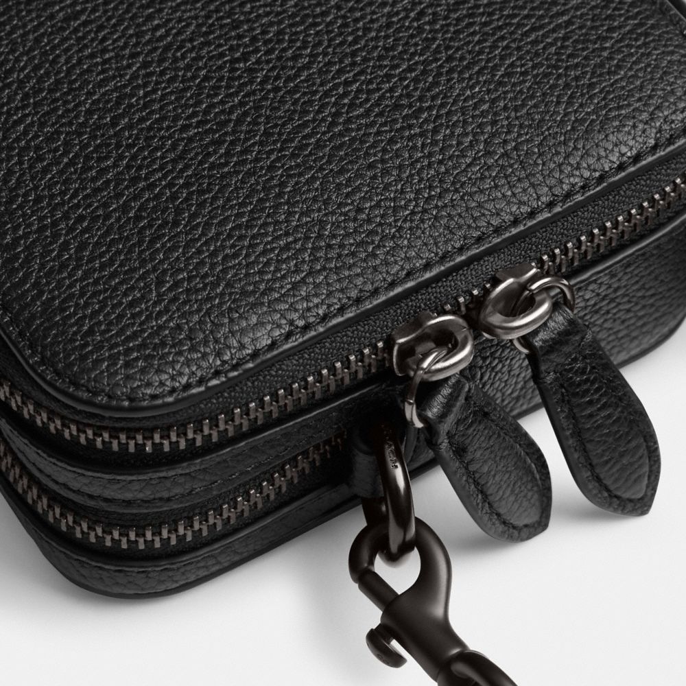 Coach Charter Crossbody 19 Black | COH866600