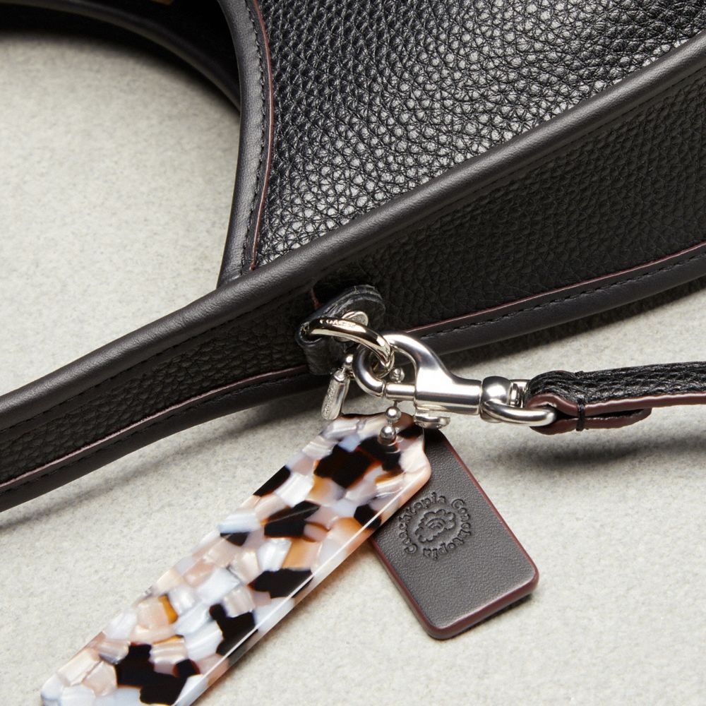 Coach Ergo Bag With Crossbody Strap In Pebbled Coachtopia Leather Black | COH865369
