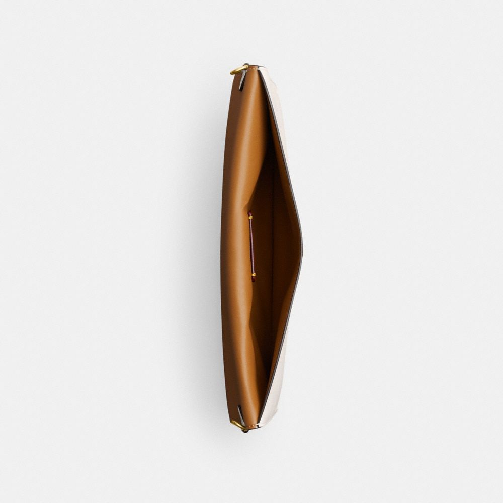 Coach Essential Clutch Brass/Chalk | COH865627