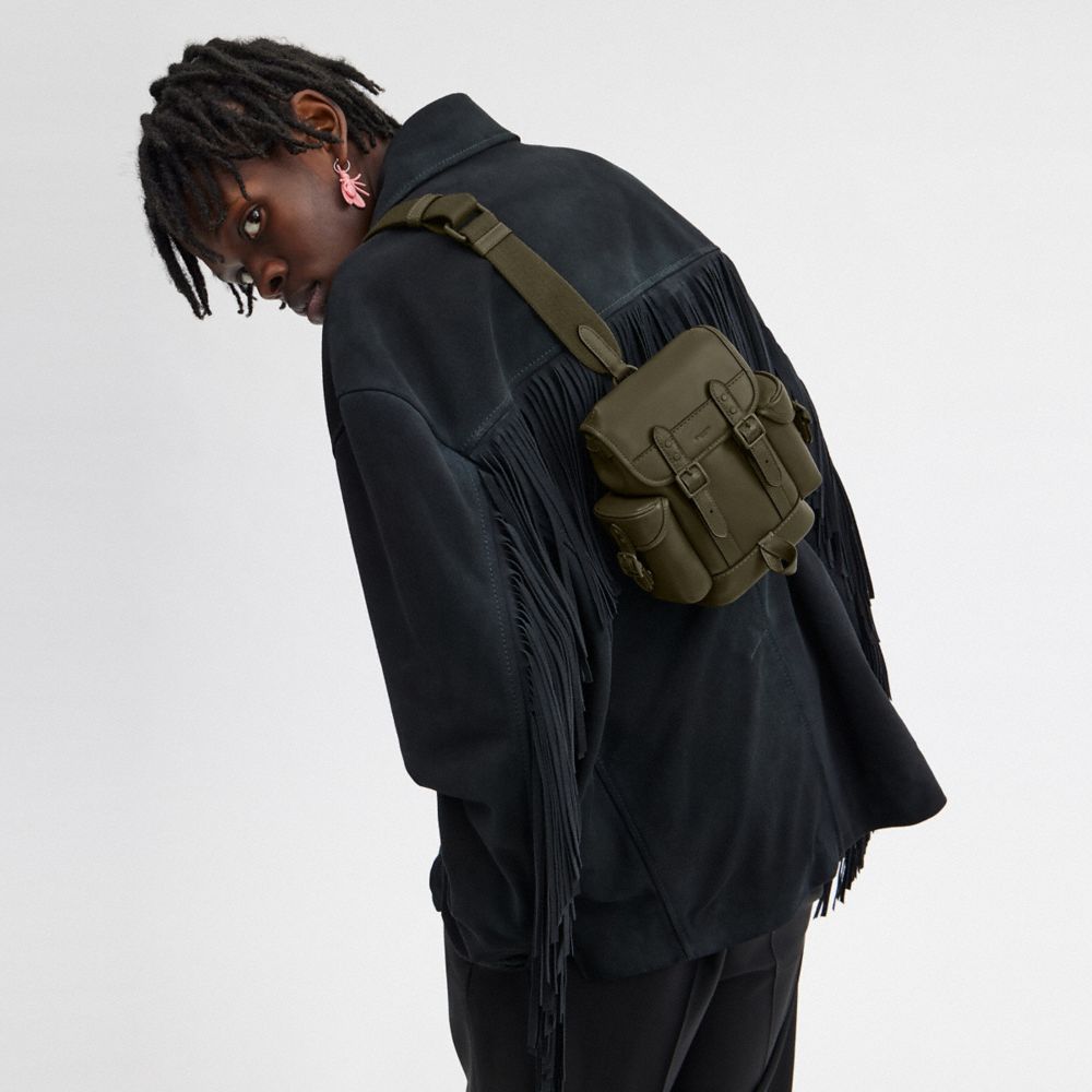 Coach Hitch Backpack 13 Army Green | COH866582