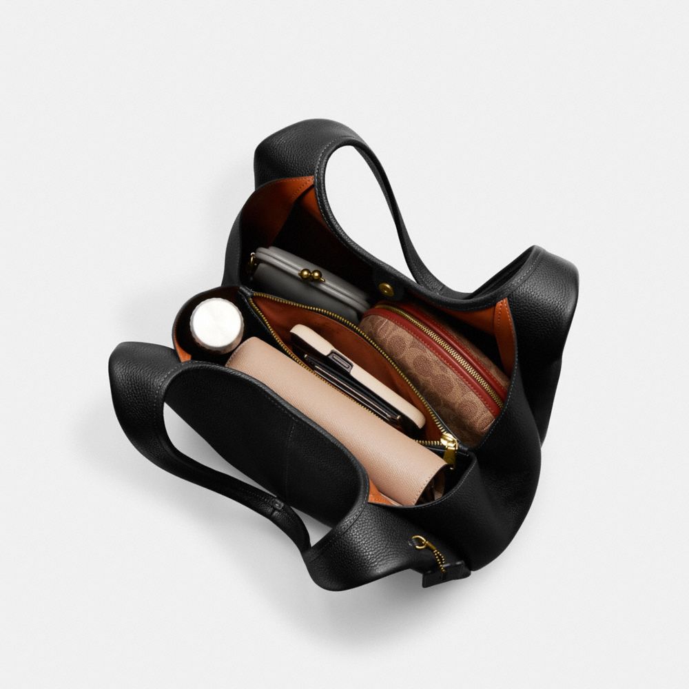 Coach Lana Shoulder Bag Refined Pebble Leather/Brass/Black | COH864793