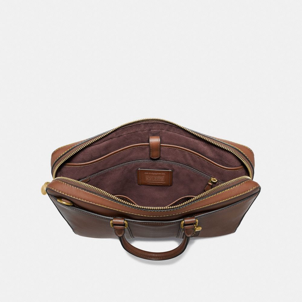 Coach Metropolitan Slim Brief Brass/Saddle | COH866525