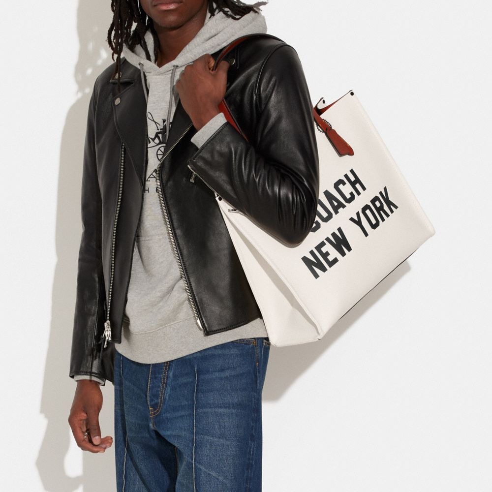 Coach Relay Tote Bag With Graphic Polished Pebble Leather/Chalk Multi | COH866527