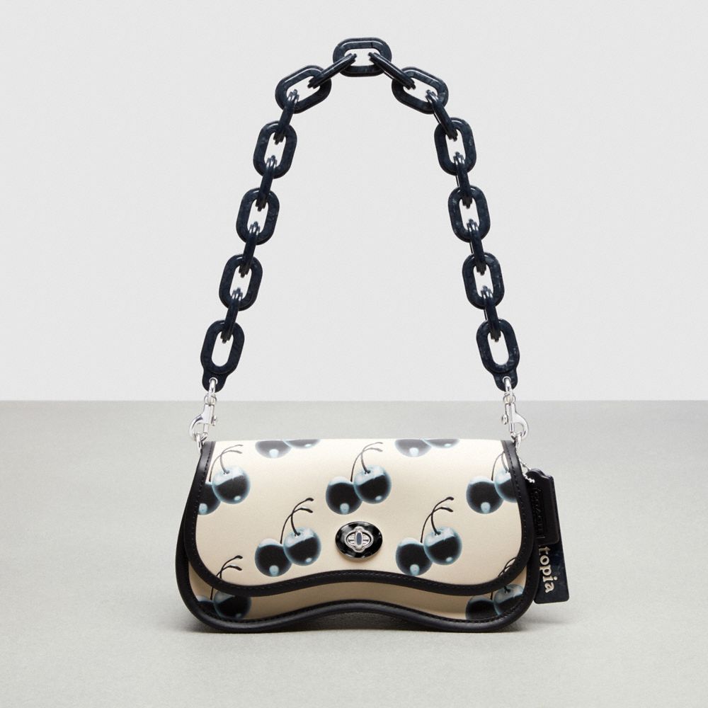 Coach Wavy Dinky Bag In Coachtopia Leather With Cherry Print Coachtopia Leather/Black/Chalk Multi | COH865382