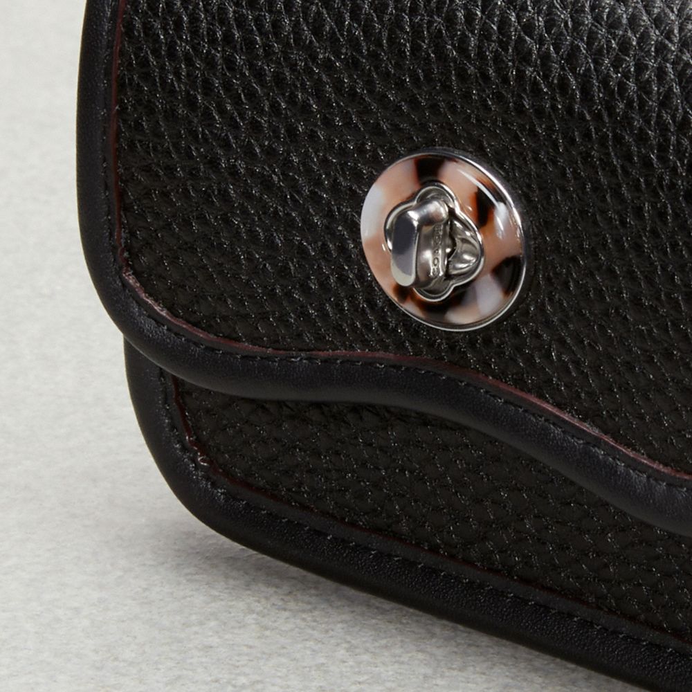 Coach Wavy Wallet With Crossbody Strap Coachtopia Leather/Black | COH865592