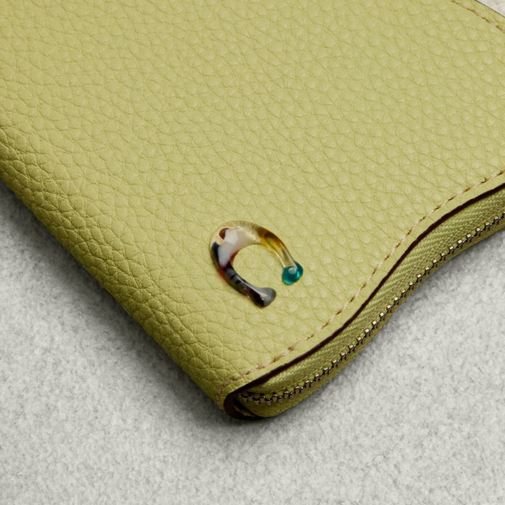 Coach Wavy Zip Around Wallet In Coachtopia Leather Pale Lime | COH865531