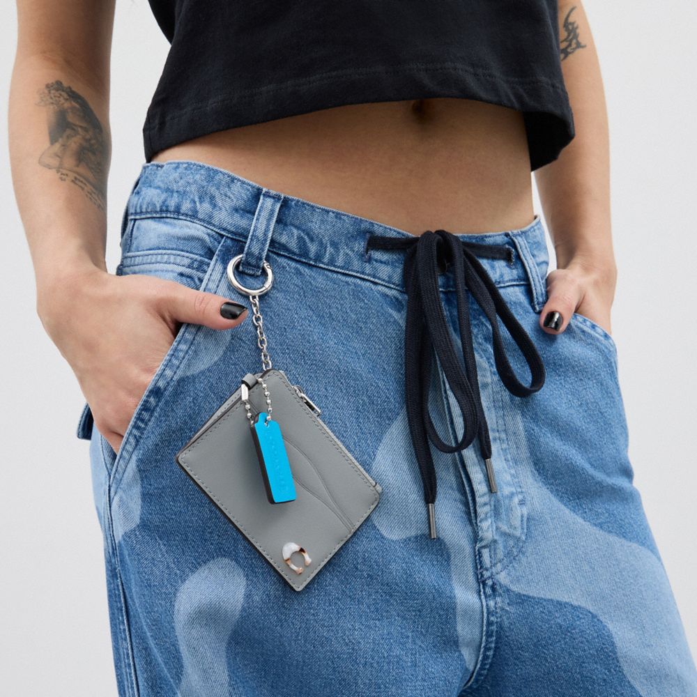 Coach Wavy Zip Card Case With Key Ring In Smooth Coachtopia Leather Washed Steel | COH865542