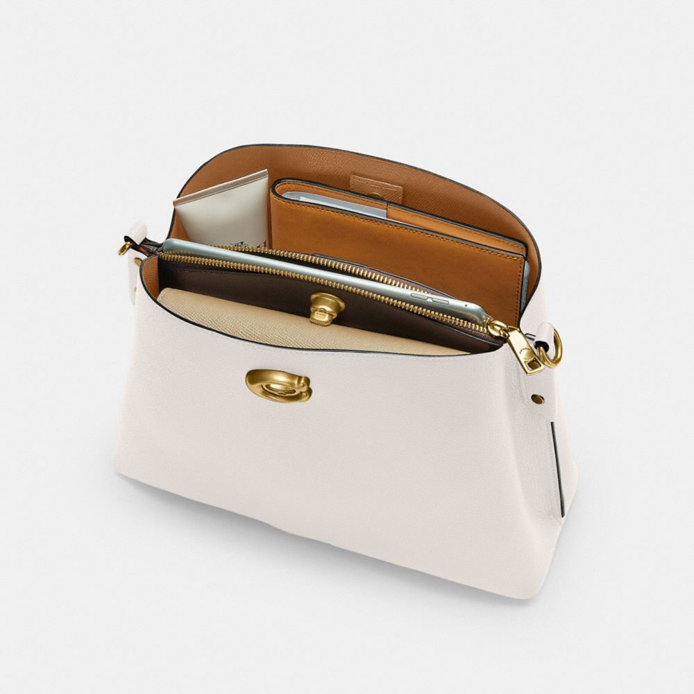 Coach Willow Shoulder Bag In Colorblock Refined Pebble Leather/Brass/Chalk Multi | COH864939