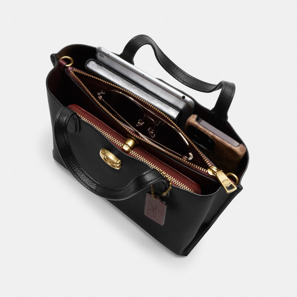 Coach Willow Tote Bag 24 Refined Pebble Leather/Brass/Black | COH865327