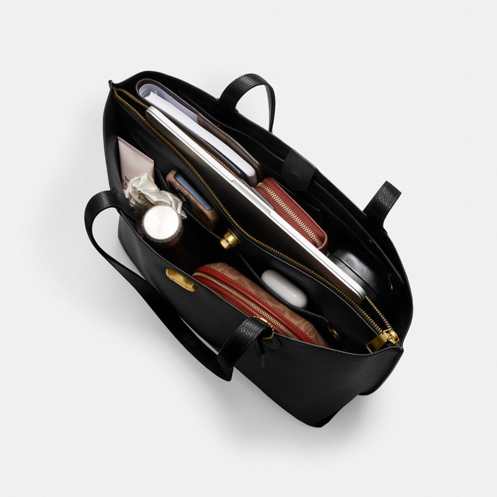 Coach Willow Work Tote 38 Brass/Black | COH865035